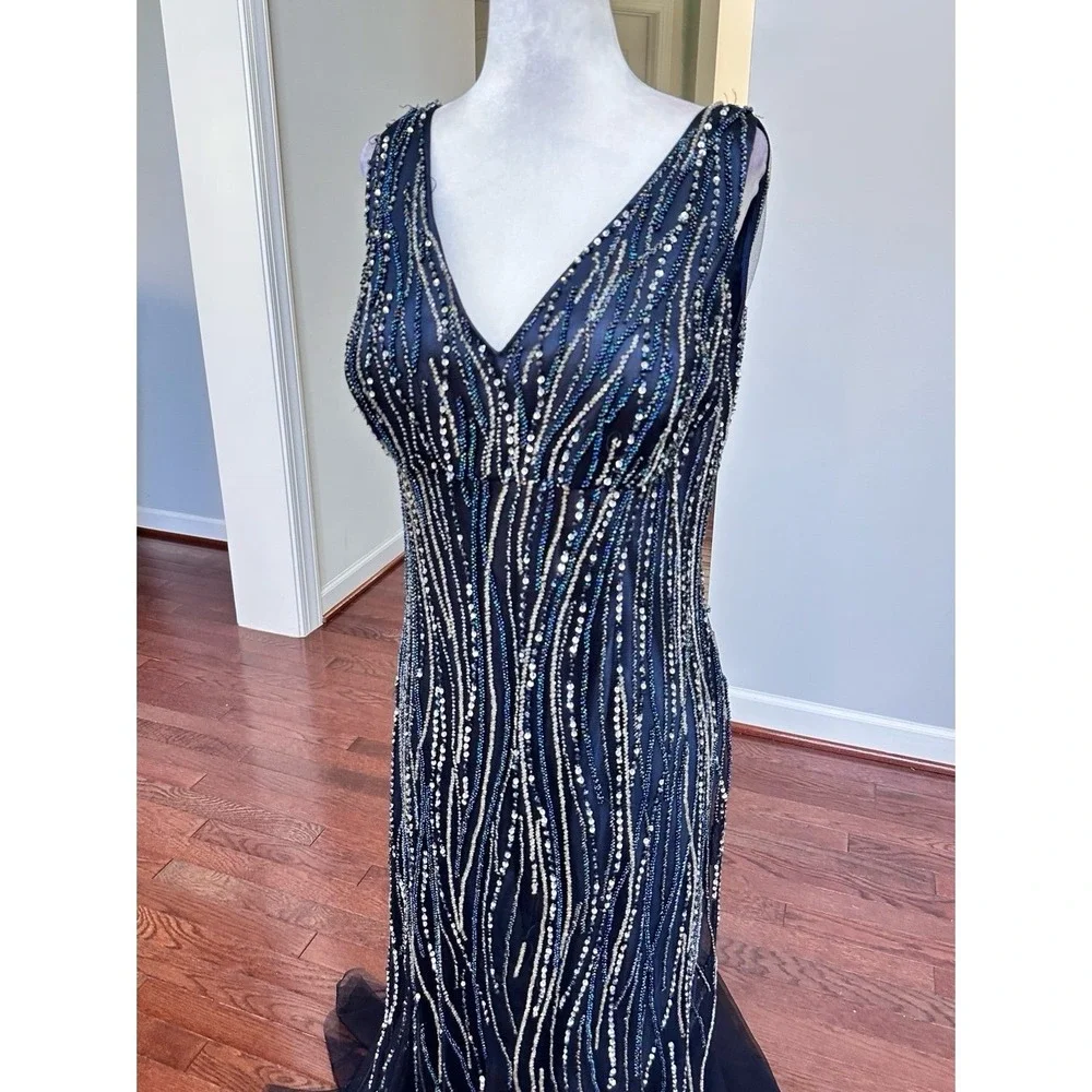 Luxury Pronovias Navy Blue Beaded Embellished Plunge Open Low Back Gown Dress - Picture 4 of 12